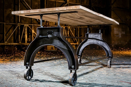 Table style industriel_bois-massif_IDKREA, Rennes Décoration d’intérieur unique et personnalisée – IDKrea, Rennes